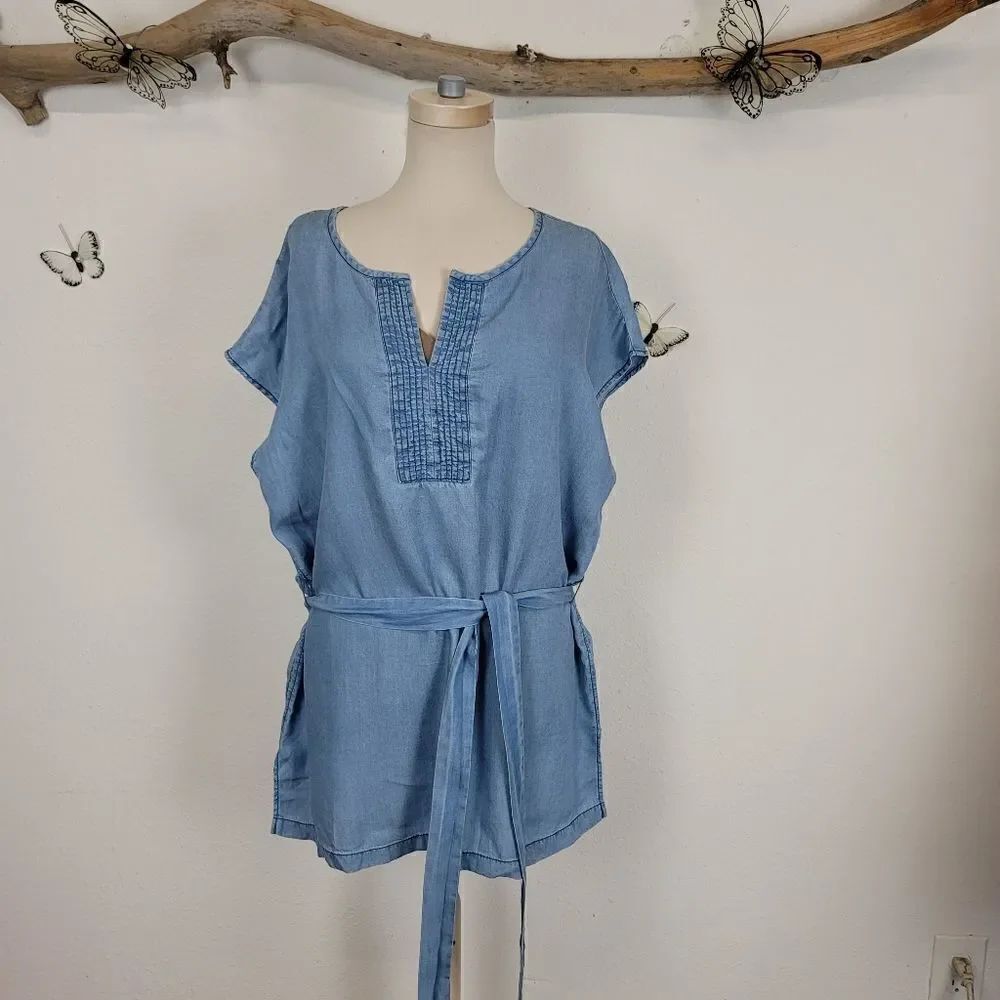 Ava and Viv chambray belted sleeveless tunic